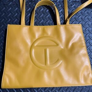 Telfar Medium shopping bag.